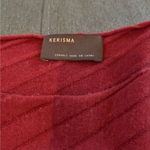 Kerisma Poncho like Red Sweater